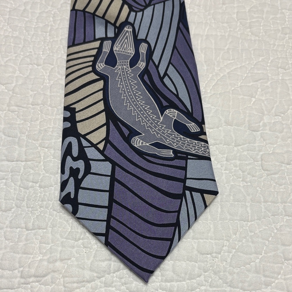 NWT Bulurru Pure Silk Australian Aboriginal Art Necktie Crocodile Purple Gray